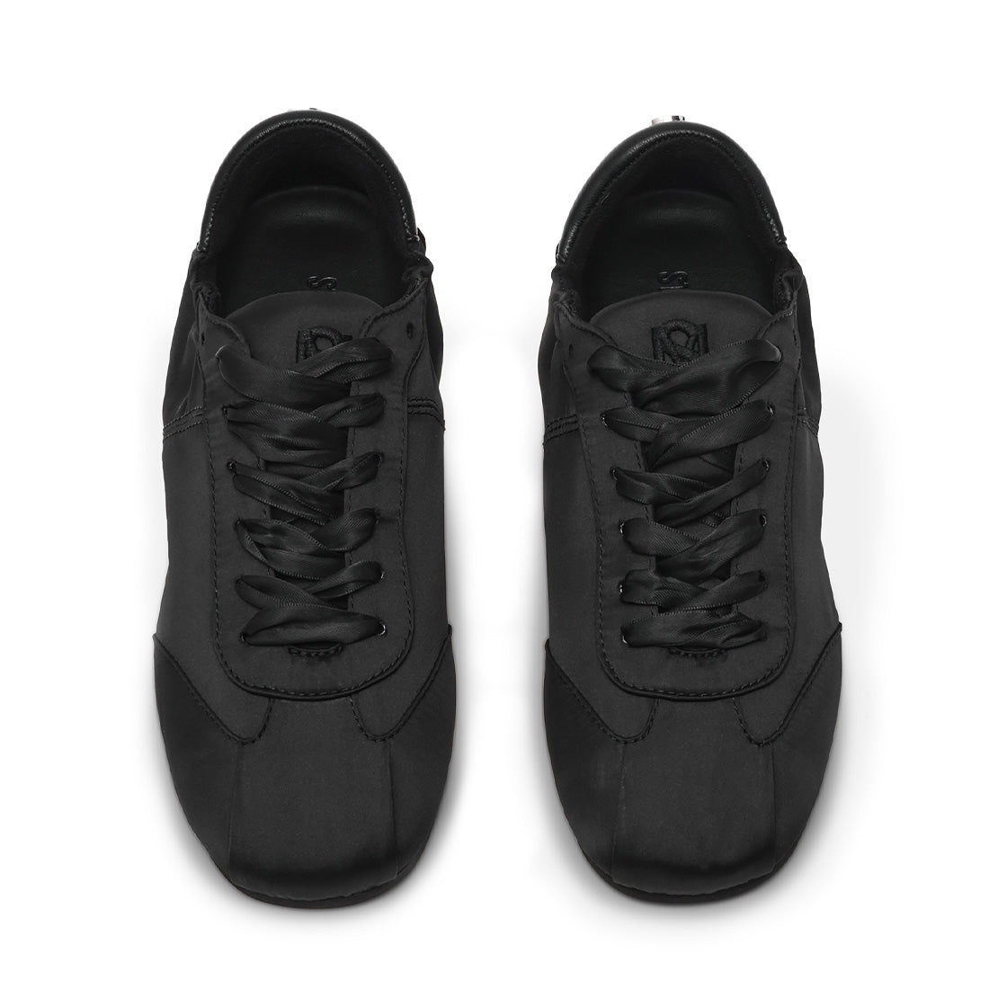 Artiste Sneaker BLK SATIN