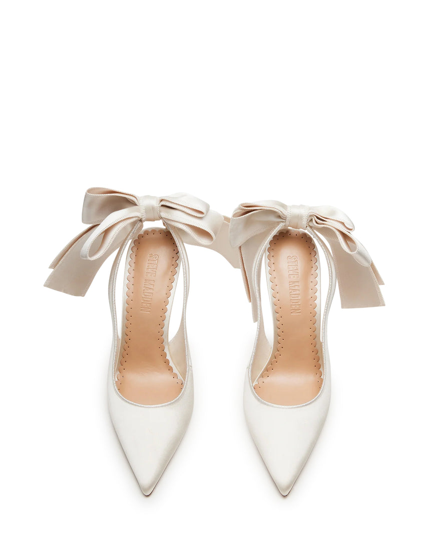 Teacup Pump IVORY SATIN
